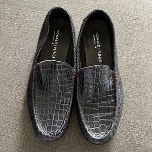 Donald J Pliner faux crocodile skin leather loafers size 7